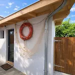 Eureka Air-conditioned Pereire - *