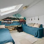 Eureka Air-conditioned Pereire - * آركاشو