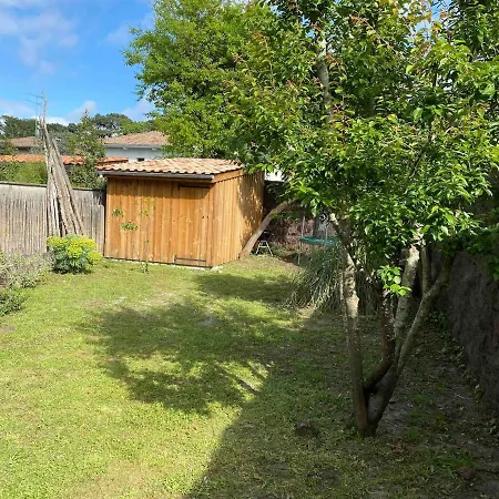 Eureka Air-conditioned Pereire -