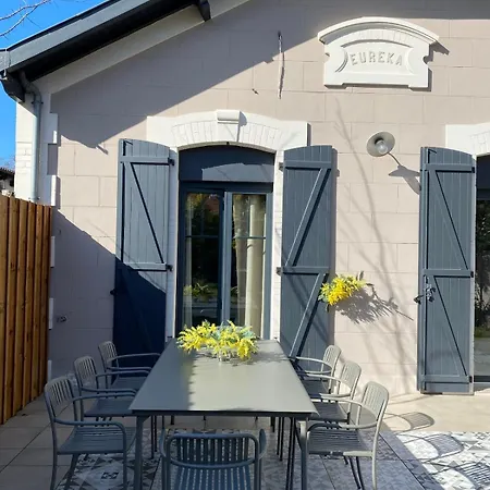 Eureka Air-conditioned Pereire - Holiday home