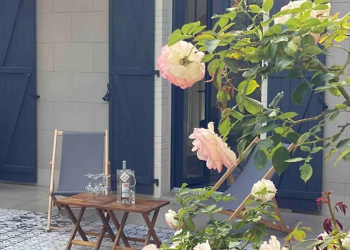 Eureka Air-conditioned Pereire -