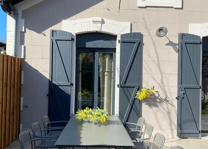 Eureka Air-conditioned Pereire - Tatil Evi